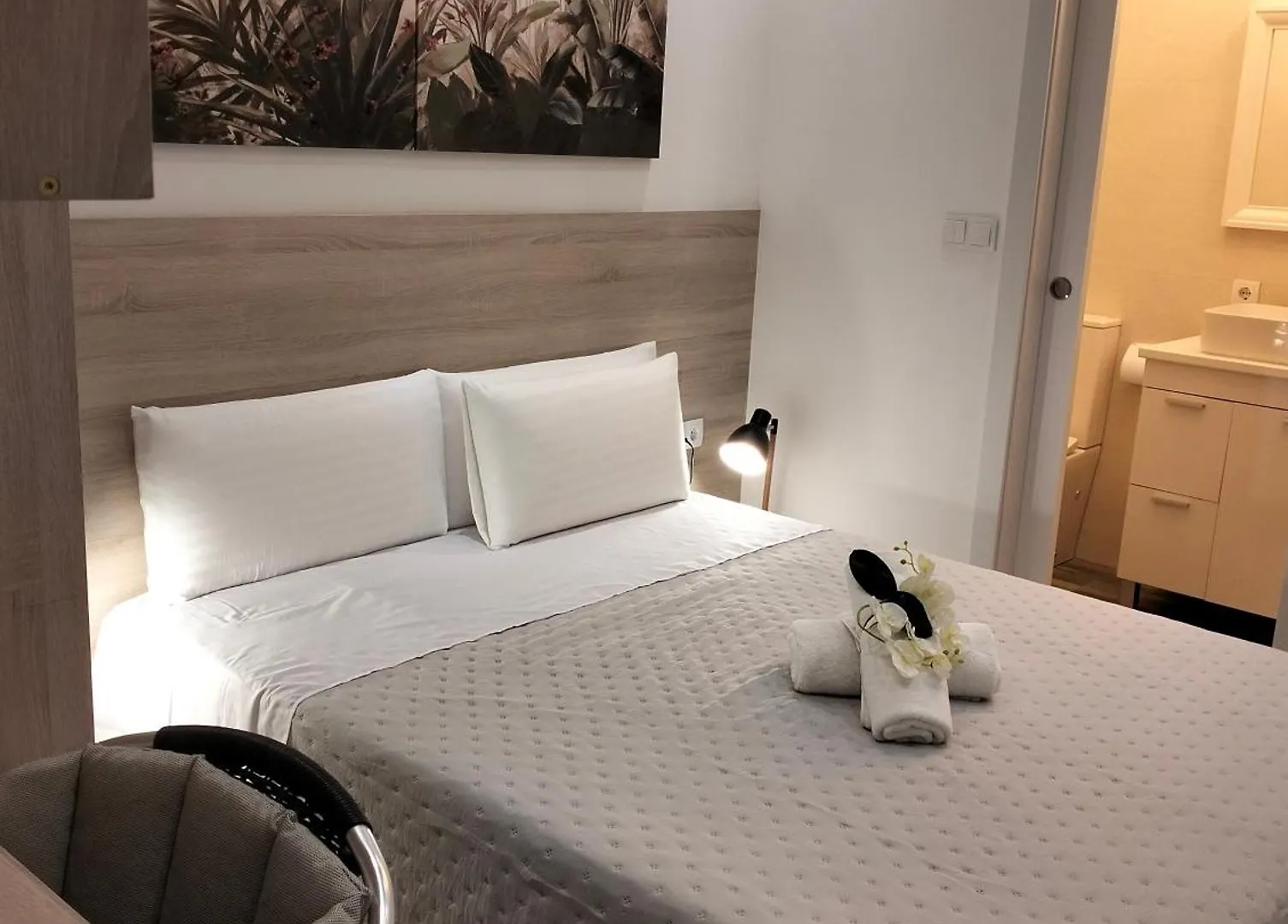 Apartamento Warm Harbor Santa Coloma de Gramenet 0*,  España