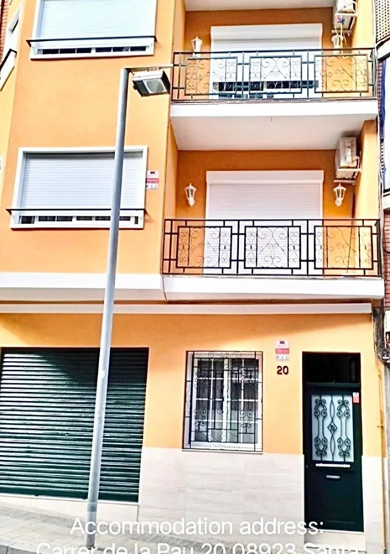 홈스테이 Santa Coloma de Gramanet Warm Harbor 아파트 스페인